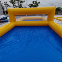 Grand terrain de volley-ball de plage gonflable en PVC durable, filet de piscine pour parc aquatique, équipement de divertissement aquatique gonflable pour le water-polo, 500 kg