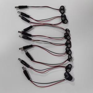 Jeu de 10 clips de batterie 9V Type I avec adaptateur de câble de 15cm Clip de batterie en cuir noir 9 volts I-Typ 15cm - Product Image 1