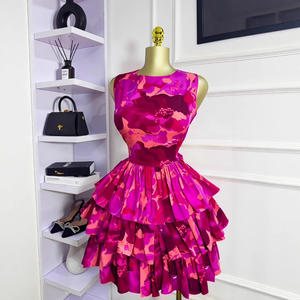 Nouvelles robes plissées courtes à trois couches superposées pour femmes, sans manches, col rond, taille ajustée, tendance - Product Image 3