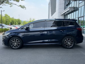 BYD Song MAX 2017 1.5T Автомат Smart Connect Luxury 7-местный - Product Image 3