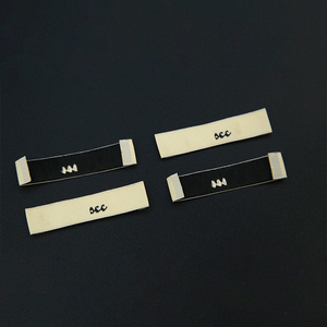 Étiquette de vêtement en coton style manuscrit avec design pliable pour les marques de mode éco-responsables et durables et les projets de bricolage - Product Image 2