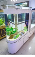 Aquarium de luxe moderne en forme de balle ovale avec meuble à chaussures et écran en verre, capacité 500L, fonctionnement intelligent, pour salon