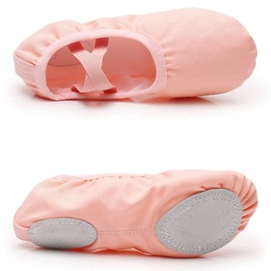 Chaussons <span class=keywords><strong>de</strong></span> <span class=keywords><strong>danse</strong></span> souples à semelle fendue en toile, modèle 2026, les plus vendus, pour la <span class=keywords><strong>danse</strong></span> classique et le yoga, pour filles et femmes - Product Image 2