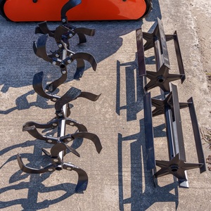Tondeuse à fléaux télécommandée sur chenilles 8-en-1 multifonctionnelle avec unité de puissance agricole pour fossés, buttes et fertilisation pour la ferme - Product Image 6