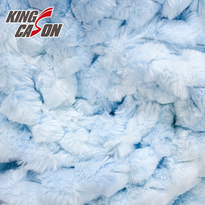 KINGCASON Usine chinoise – Nouveaux designs populaires – Peignure simple face confortable – Fausse fourrure de lapin jacquard tie-dye 13 mm pour couvertures - Product Image 6