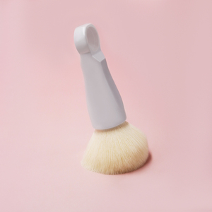 2024 새로운 디자인 현대 5 in 1 미용사 팬 얼굴 용 화이트 메이크업 브러쉬 - Product Image 6