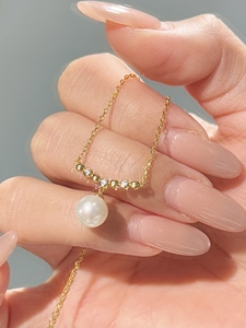 สร้อยคอหงส์พระจันทร์ประดับมุกธรรมชาติและเพทายเงินแท้ 925 จาก UM Jewelry สำหรับทุกเพศ เหมาะเป็นของขวัญวันครบรอบหรือใช้ในชีวิตประจำวัน - Product Image 6