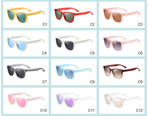 نظارات شمسية مستقطبة جميلة من البلاستيك للرجال والنساء - Product Image 6