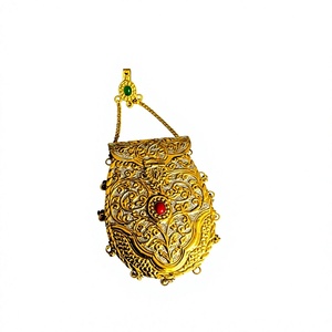 Pochette de soirée en laiton faite à la main, forme oreiller, décorée de perles, avec rabat, pour fêtes et événements - Product Image 2