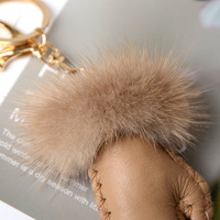 En gros, Accessoires porte-clés en fourrure de vison, Pendentifs porte-clés créatifs en forme de gants en laine, Porte-clés gants en peluche pour femmes en promotion