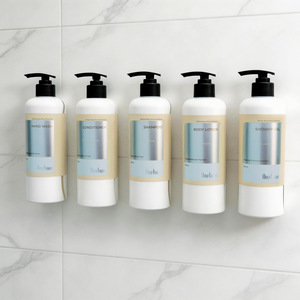 Ensemble de produits de toilette pour hôtel, mousse hydratante au collagène parfumée à la mousse blanche, OEM - Product Image 4