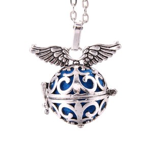 Collar de aromaterapia para mujer más vendido, colgante de cadena de bambú de plata antigua <span class=keywords><strong>con</strong></span> diseño hueco, difusor de aceite esencial, caja de perfume - Product Image 5