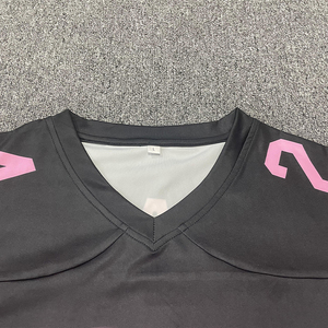 เสื้อฟุตบอลย้อนยุคตาข่ายสำหรับผู้ชายเสื้ออเมริกันฟุตบอลแบบกำหนดเอง - Product Image 6