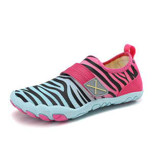 Chaussures d'eau pour filles à bout ouvert, séchage rapide, empeigne en maille, semelle extérieure en caoutchouc, plage, été, activités aquatiques, plongée en apnée - Product Image 5