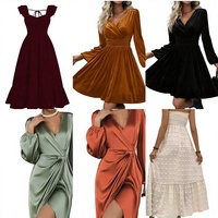 Liquidation 2025 été vente chaude femmes mode européenne imprimé robes en vrac livraison aléatoire Shshein robes vêtements Stock