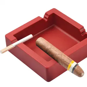 Custom Printing Tabletop Outdoors Indoors Large Smoking Accessories Cigarette Ashtray Unbreakable Square Silicone Cigar Ashtray