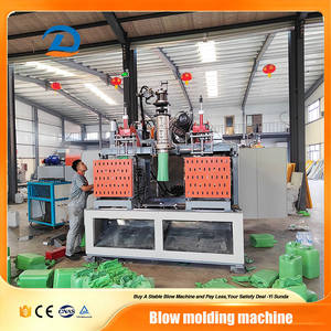 Machine <span class=keywords><strong>de</strong></span> moulage par soufflage pour la fabrication <span class=keywords><strong>de</strong></span> boîtes à outils en plastique - Product Image 4
