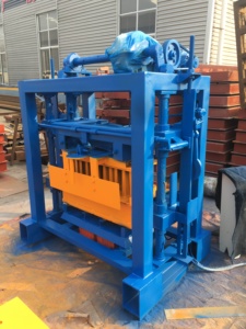 고체 벽돌 콘크리트 블록 기계를 Qt40-2 고강도 수동 프레스 블록 기계 - Product Image 4