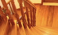 Marches d'escalier en bois de hêtre au design simple avec bord micro-biseauté