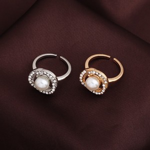 Juego de Joyería de Lujo Ligero, Elegante, Francés, con Perlas, Aretes, Collar y Anillo para Mujer, Accesorios de Alta Calidad con Pedrería - Product Image 6