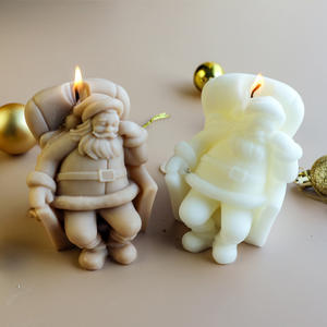 Cadeau de Noël chaud mignon canapé brun blanc sieste somnolent bougie d'aromathérapie en forme de père Noël - Product Image 2