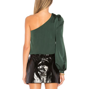 Camicia Sexy da Donna in Raso con Spalle Scoperte e Maniche Lunghe, Blusa <span class=keywords><strong>Monospalla</strong></span> in Seta - Product Image 2