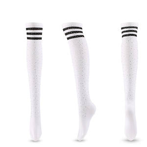 ถุงน่องแฟชั่นผู้หญิงลายทางยาวเหนือเข่า ผ้าโพลีเอสเตอร์ ประดับคริสตัลวิบวับ ถุงน่องยาวถึงต้นขา - Product Image 3