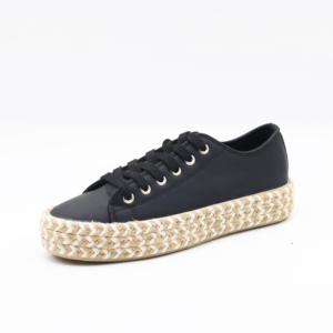 2024 nouvelle mode grande taille chaussures de sport décontractées femmes à lacets maille respirant PU chaussures décontractées plates - Product Image 5