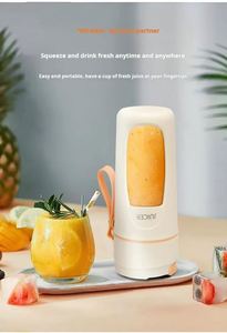 Licuadora Portátil Recargable USB de 340 ml, Mini Licuadora Multifuncional de 10 Cuchillas, Autolimpiante, Resistente al Agua, para Uso en Exteriores, Eléctrica, para Frutas - Product Image 3