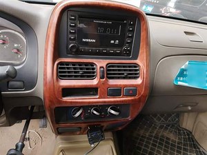 Furgoneta <span class=keywords><strong>Nissan</strong></span> Usada Tipo Caja con Cinco Asientos, Motor de Gasolina 2.4L, Transmisión Manual - Product Image 5