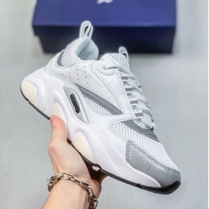 Nouvelles chaussures de course de luxe légères et de haute qualité, respirantes et amortissantes, sneakers rehaussantes pour hommes - Product Image 3