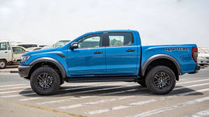 2024 2023 Adorables et propres voitures d'occasion <span class=keywords><strong>FORD</strong></span> RANGER <span class=keywords><strong>RAPTOR</strong></span> SUV de luxe 3.0P en stock à vendre - Product Image 5