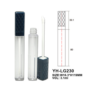 Vente en gros de tubes carrés transparents pour gloss à lèvres, avec bouchon à motif diamant, flacon vide pour huile à lèvres avec applicateur brosse, conteneur de gloss à lèvres personnalisable avec logo - Product Image 2