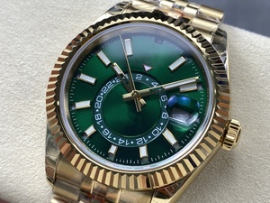 Montre mécanique de luxe de qualité supérieure 42 mm, mouvement ETA 9001 de l'usine Noob, 336938, acier 904L, or, multifonction, verte - Product Image 3