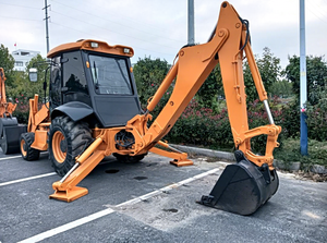 Retroexcavadora Usada Confiable con Motor Cummins y Pala de 1.0m³ para Proyectos de Construcción y Movimiento de Tierras - Product Image 4
