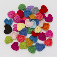 Décoration artisanale au crochet en forme de cœur, couleur bonbon, pour la maison, accessoires de vêtements et de cheveux DIY, fleurs pour chaussures
