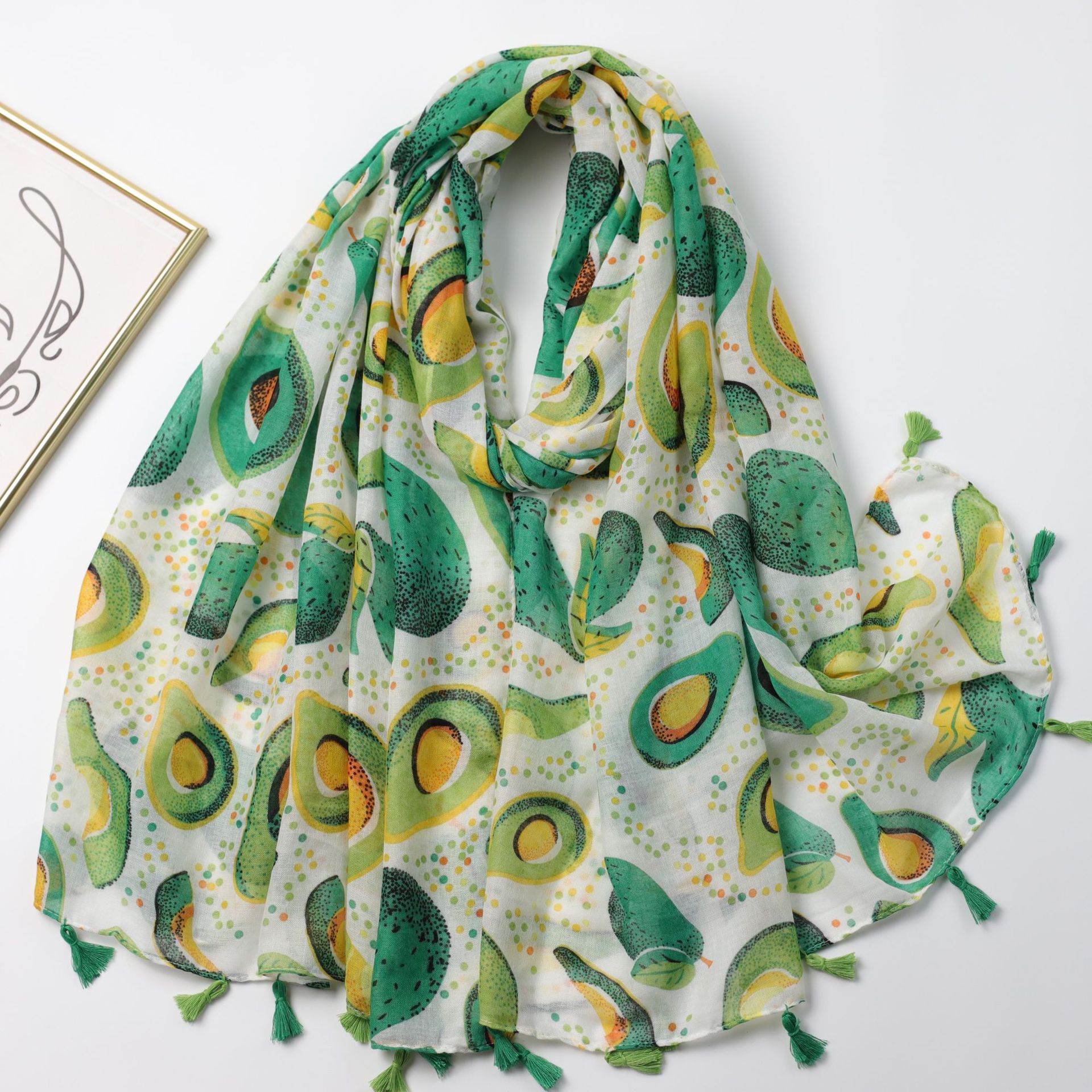 007 aguacate-175cm y más