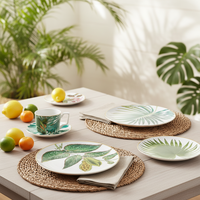 Service de table en céramique de luxe à motifs de feuilles tropicales, bord doré, assiettes, bols, tasses à thé et soucoupes en porcelaine fine personnalisée, formes variées