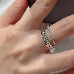 Anillo de Plata de Ley S925 con Diseño Vintage, Diseño de Flor de Coche, Doble Capa, Elegante, Temperamento Simple, Moderno, Retro, Incrustaciones, Talla Única - Product Image 1