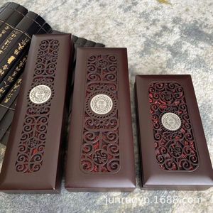 กล่องเก็บเครื่องประดับไม้พร้อมลายสลัก 16 ซม.x8.5 ซม.x4.5 ซม. สำหรับบรรจุภัณฑ์ทั่วไป - Product Image 1