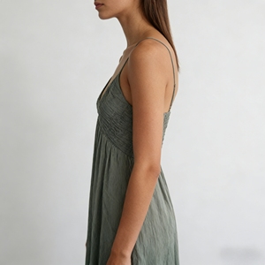 Robe longue vert sauge personnalisée pour femme, col en V, bretelles spaghetti, corsage froncé, ourlet à volants, imprimé numérique, élégante, tenue décontractée d'été - Product Image 2