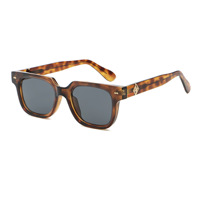 Lunettes de soleil de luxe légères et classiques unisexes pour hommes et femmes, style rétro carré, personnalisables