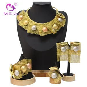 MEIZI Jewelry Hot Selling Luxury Dubai 18k Gold Women's Jewelry Set For African Women's Exquisite Wedding Banquet Dating Jewelry