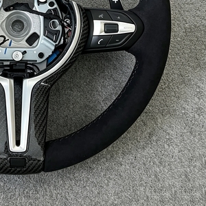 Volant <span class=keywords><strong>sport</strong></span> en fibre de carbone CS pour <span class=keywords><strong>BMW</strong></span> F10 F12 F15 F20 F25 F30 F35 M3 F80 M4 F82 M2 F87 M5 F90 X3 F25 X5 E60 E70 E71 E90 - Product Image 4