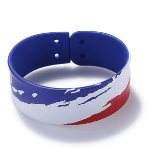 Promocional de silicona Pat Patting Hand Ring Pops <span class=keywords><strong>Papa</strong></span> Circle <span class=keywords><strong>Pulsera</strong></span> de silicona Slap Wristband para niños - Product Image 3