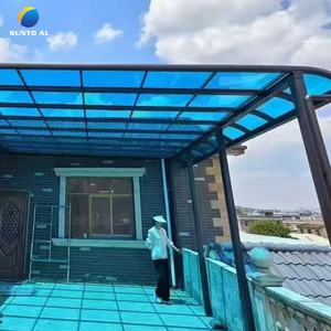 Système <span class=keywords><strong>de</strong></span> carport moderne SUNTO <span class=keywords><strong>en</strong></span> alliage d'aluminium personnalisable, double cantilever, imperméable, ignifuge, isolé thermiquement, cadre métallique pour voiture - Product Image 1