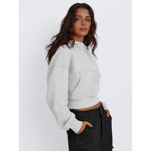 2024 automne/hiver mode à la mode sweat à capuche court pour femmes reine femmes à manches longues sweats décontracté Y2K tenues Hip Hop XS - Product Image 1