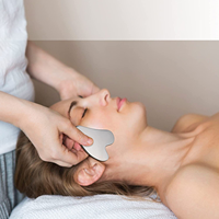 Peut faire votre LOGO forme de coeur 304 acier inoxydable Gua Sha conseil grattage du visage corps Guasha visage outil de Massage