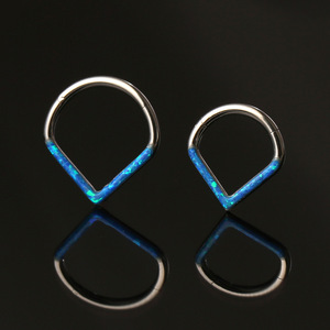 <span class=keywords><strong>Anneau</strong></span> de nez en zircon personnalisé en or 10K en forme de goutte, bijoux de <span class=keywords><strong>piercing</strong></span> corporel personnalisés européens, <span class=keywords><strong>anneau</strong></span> de cartilage d'<span class=keywords><strong>oreille</strong></span> en acier titane - Product Image 1