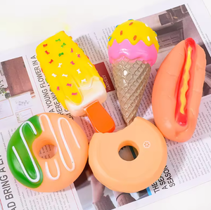 Jouet à mâcher couineur en latex pour chien, motifs dessin animé, pour le nettoyage des dents, écologique et durable, formes crème glacée, beignet, hot-dog - Product Image 5